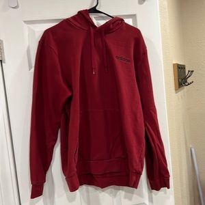 Men’s large adidas hoodie in maroon